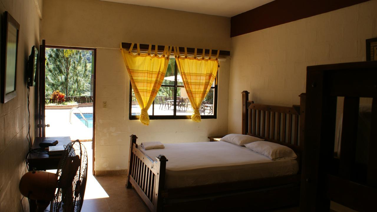 Hotel Rancho La Aurora Jarabacoa Ngoại thất bức ảnh